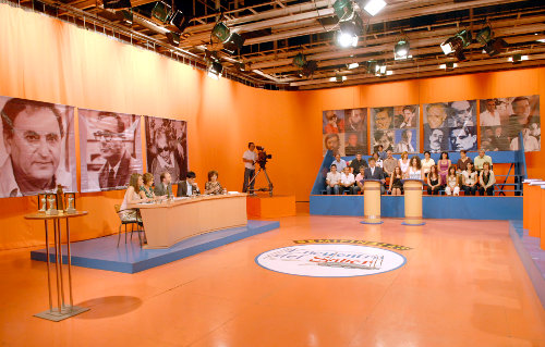Estudios de Canal 7 durante la grabación de Encuentro del Saber